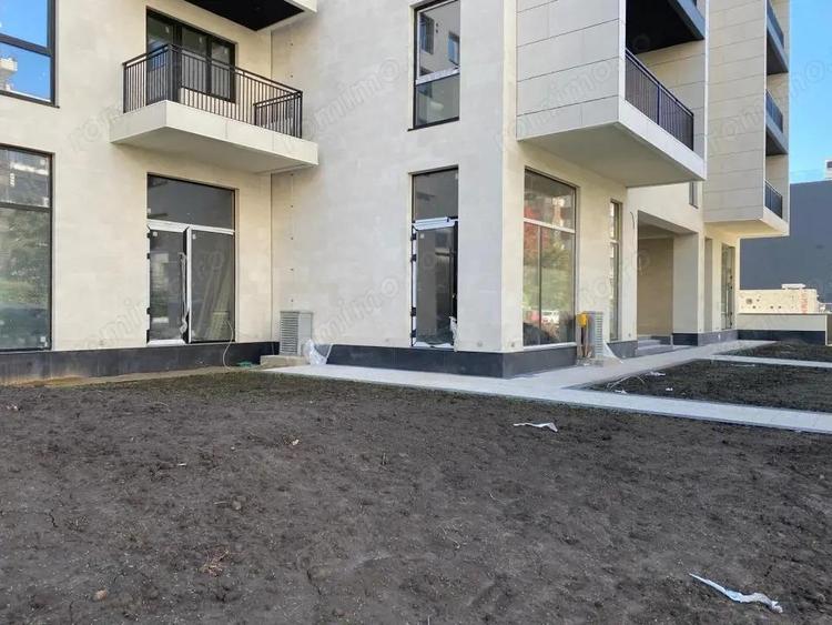 Spatiul Comercial la parter, 73 mp , Intrare separata - 3