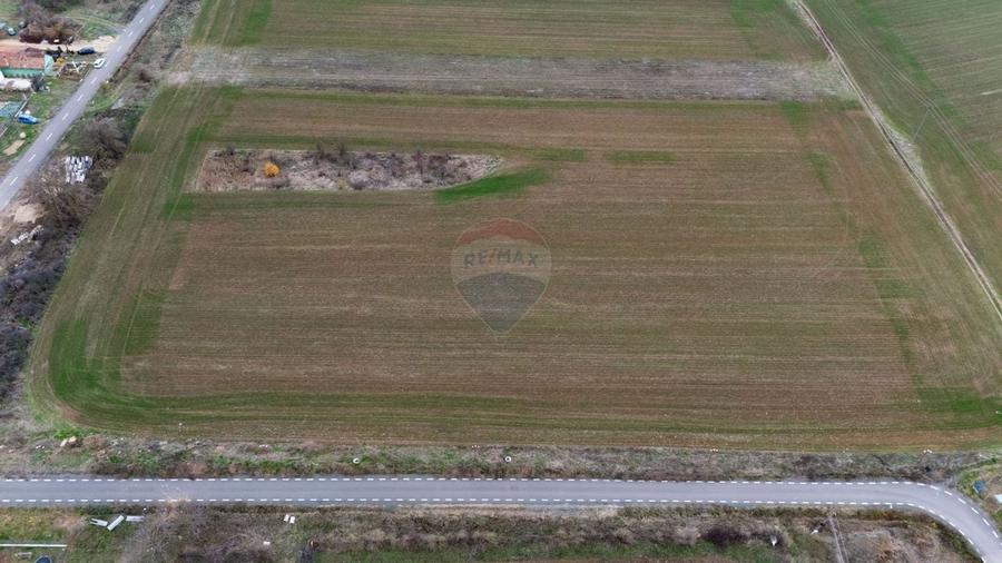 Teren 6,400mp Minis / Strada Traian Fidrich - 3