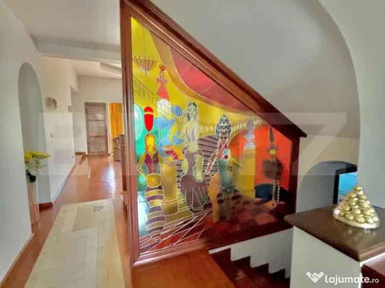 Casa individuala 260 mp utili , 868 mp teren, Zona Braytim - 15