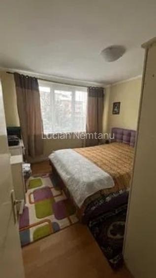 Apartament cu 2 camere semidecomandat, mobilat în Central Apartament cu 2 camere semidecomandat, mobilat în Central