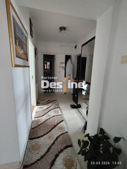 Apartament de vanzare 2 camere, decomandat, zona ultra centrala, semi / mobilat - 11
