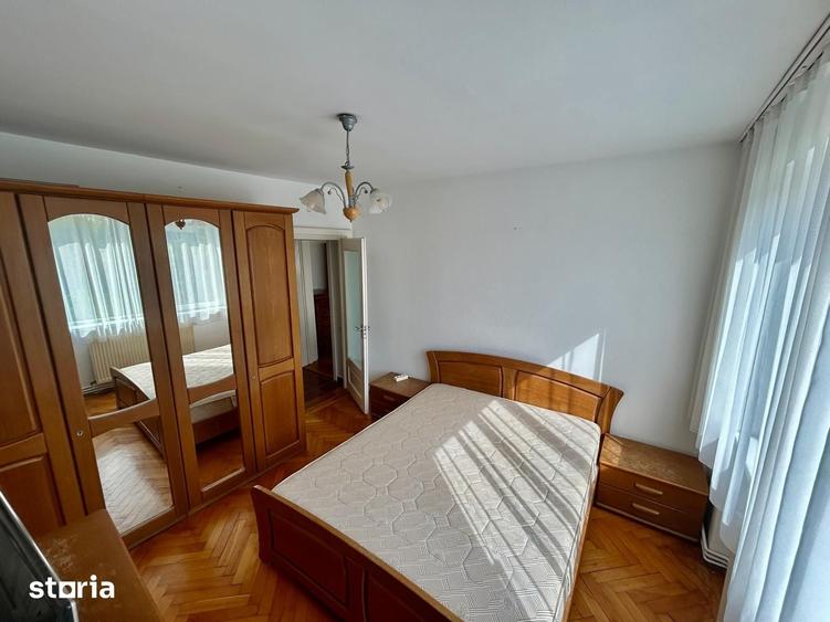 Apartament cu 3 camere în Central