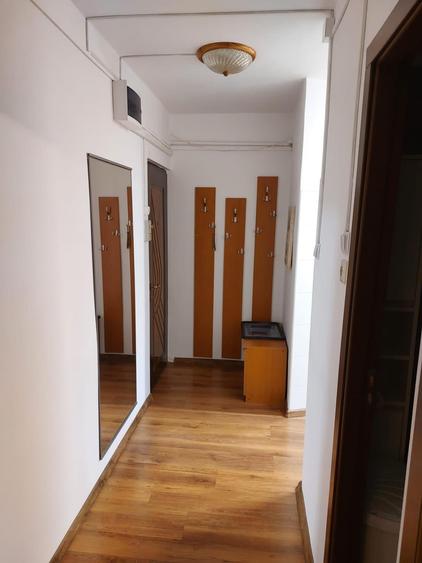 Apartament cu 2 camere semidecomandat, mobilat în Astra