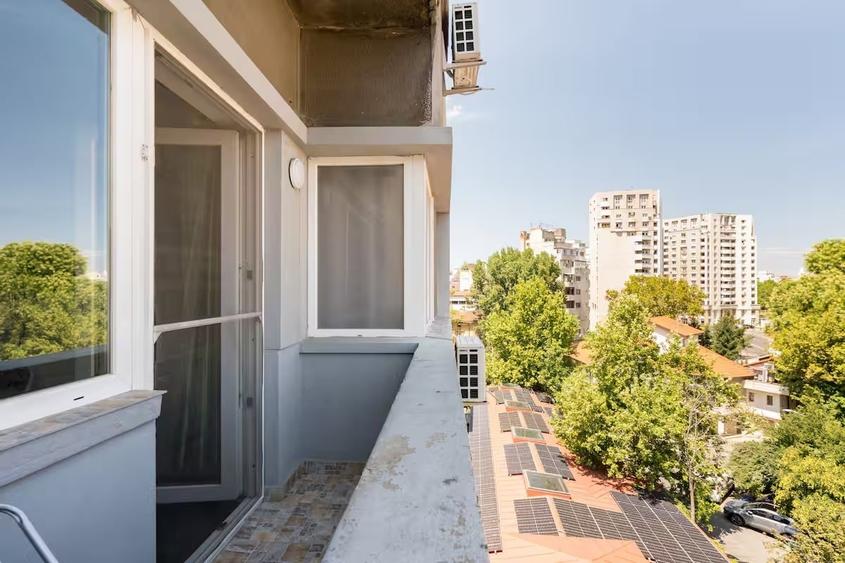 Apartament cu 3 camere decomandat, mobilat în P-ța Unirii