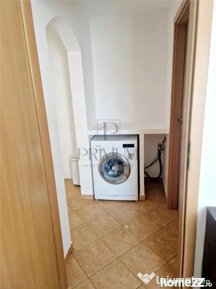 Apartament cu 3 camere decomandat în Lunei