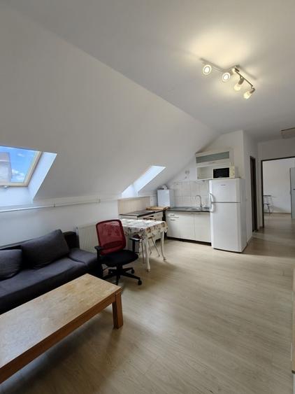 Apartament cu 2 camere semidecomandat în Zorilor
