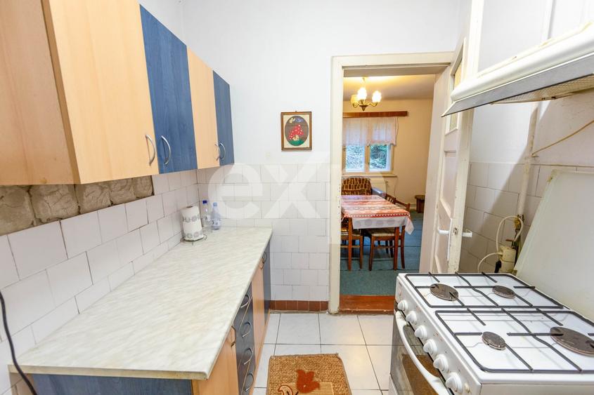 Casă individuală cu 3 camere cu Canalizare în Baciu