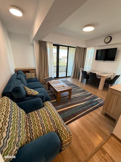 Apartament cu 4 camere, mobilat în Unirii