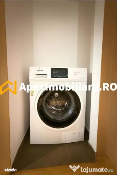 Apartament cu 4 camere decomandat, mobilat în Tei