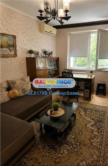 Apartament cu 2 camere decomandat în Crângași
