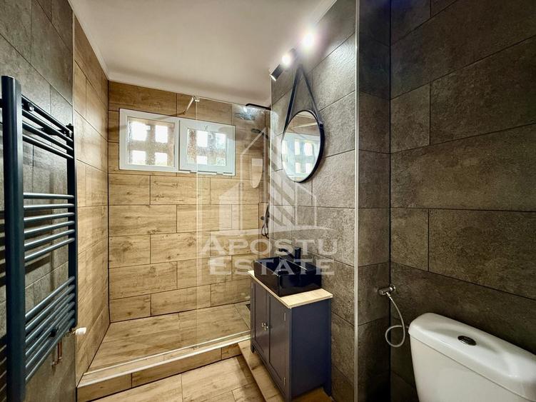 Apartament cu 3 camere decomandat în Circumvalațiunii