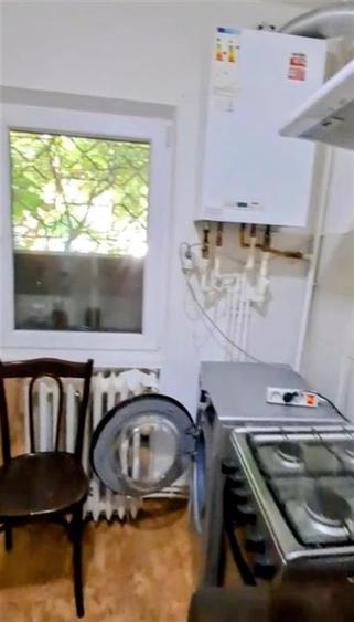 Apartament cu 2 camere decomandat, mobilat în Alexandru cel Bun