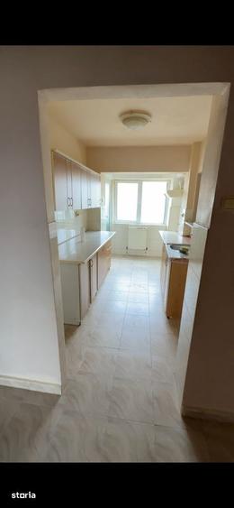 Vand apartament 4 camere vis a vis de Hanul Haiduciilor ! - 1