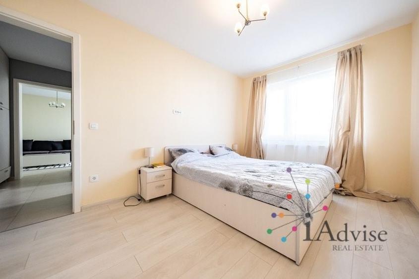 Apartament cu 2 camere decomandat, mobilat în Tractorul