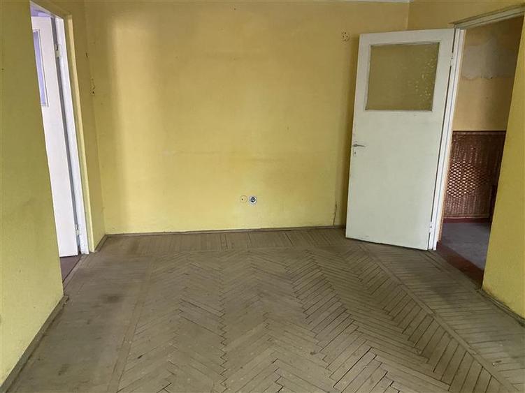 Apartament cu 2 camere nedecomandat în Gară