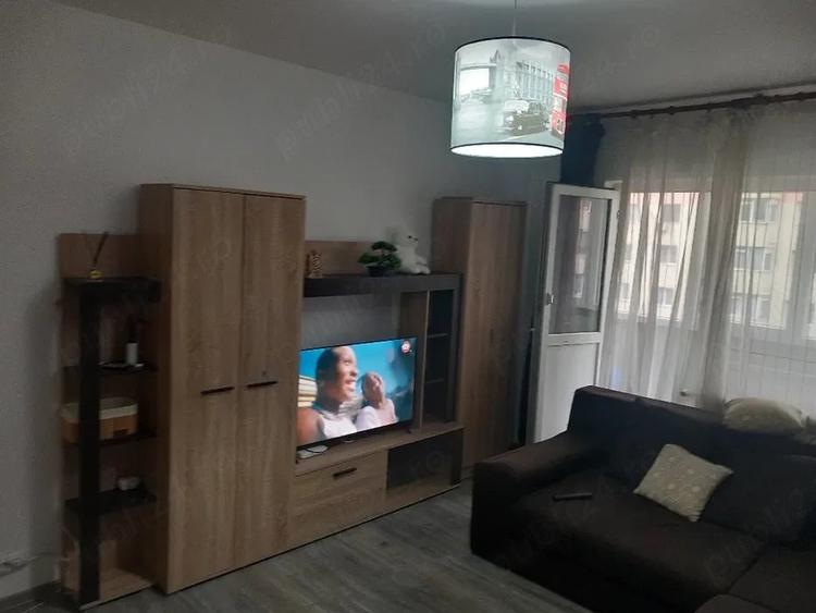 Garsonieră decomandată, mobilată în Doamna Ghica