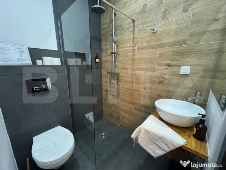 Casă cu 5 camere cu Teren 165 Mp în Central