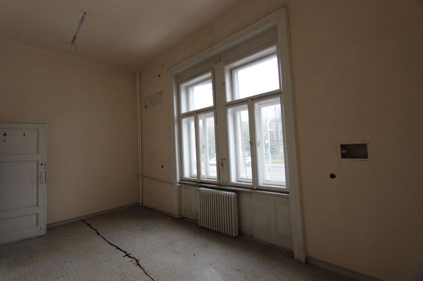 Imobil pretabil cladire de birouri, clinica medicala - Central - 20