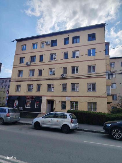 Super ocazie! Ap 3 camere zona semicentrala - 1