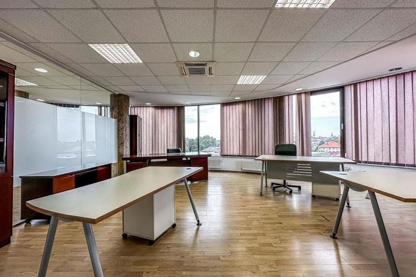 Inchiriere spa?iu de birouri premium in centru Arad - 5
