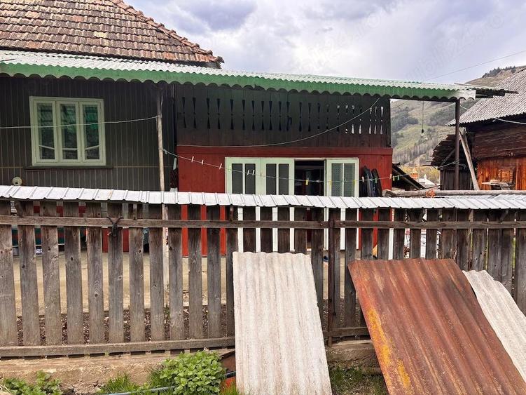 Vand casa si teren la munte. - 9