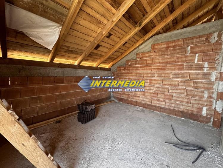Vanzare Casa Individuala P+M la Rosu cu 345 mp teren si utilitati in Alba Iulia - 7