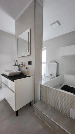 Casa de Lux cu 4 camere Teren 1200 mp - 10