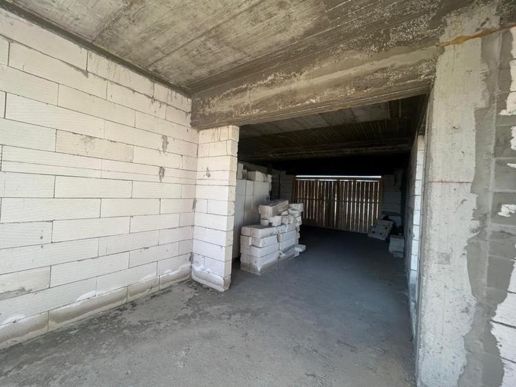 Casa plan parter, 600 mp, 115 mp utili, Metro - 7