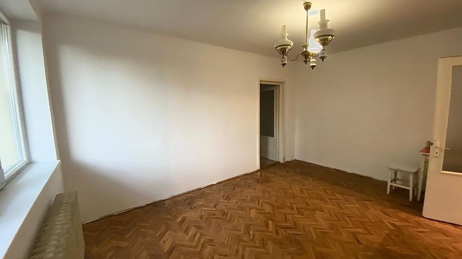 Apartament cu 2 camere semidecomandate , etaj 3 din 3 - Gruia , zona stadion CFR - 10