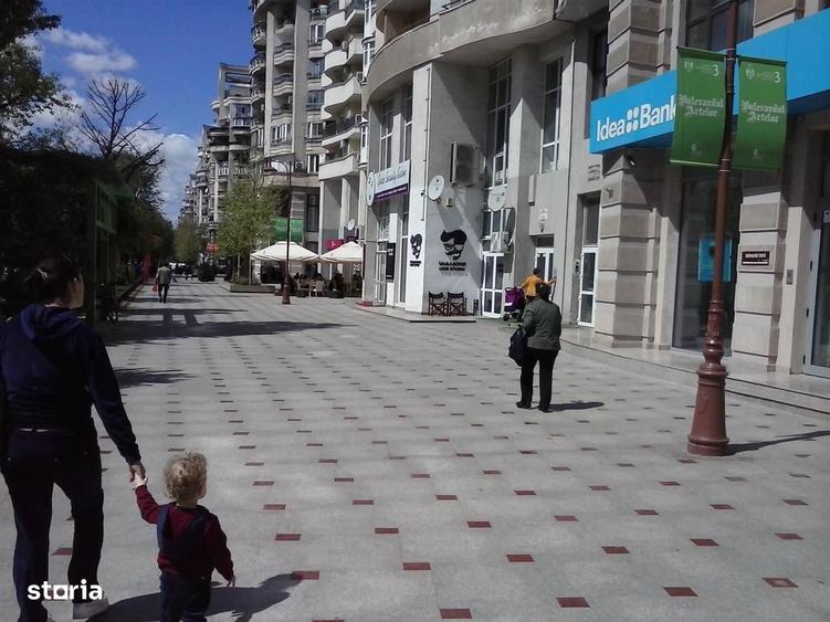 Spațiu comercial, de 65 mp, în Unirii