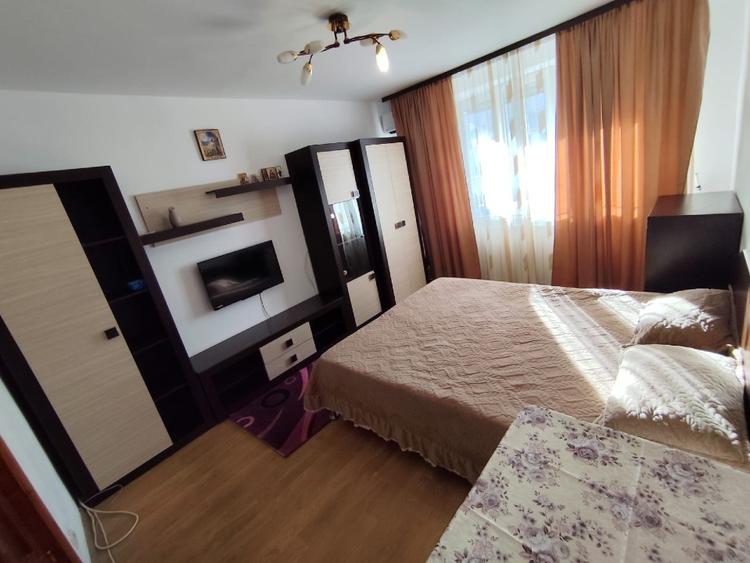 Închiriez garsoniera - 2