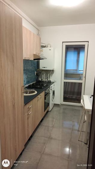 Inchiriere garsoniera 1300 lei - 1