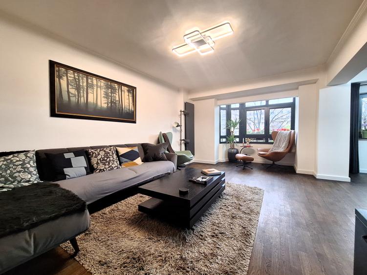 Apartament premium Bd. Unirii / Piata Constitutiei, etaj 4, comision 0% - 2