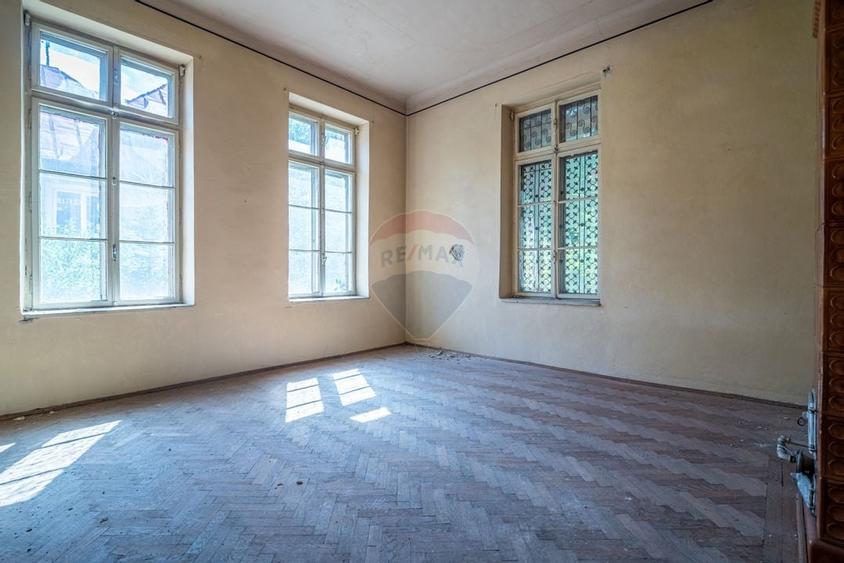 Oportunitate! Vila cu arhitectura spectaculoasa ultracentrala, Sinaia - 14