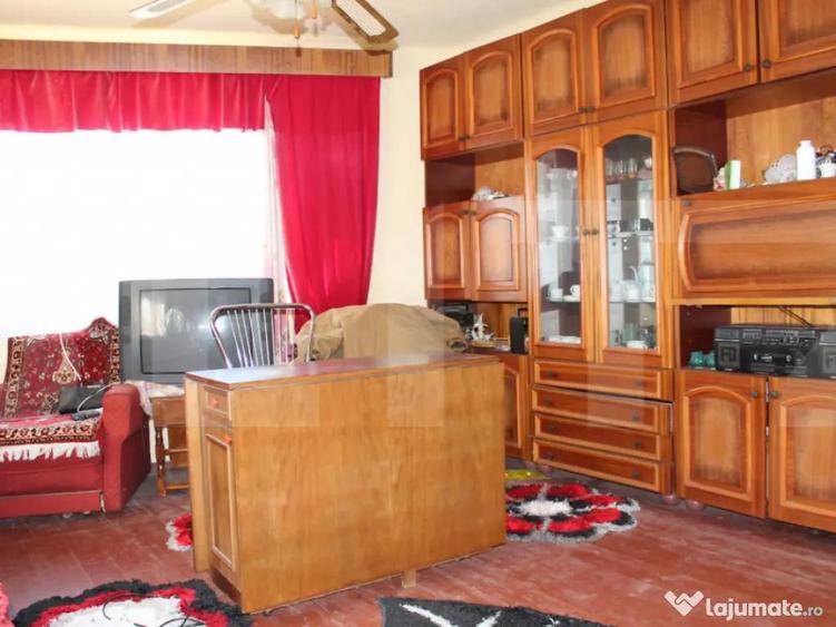 Casa tradi?ionala in Belin cuptor de paine, pivni? - 3