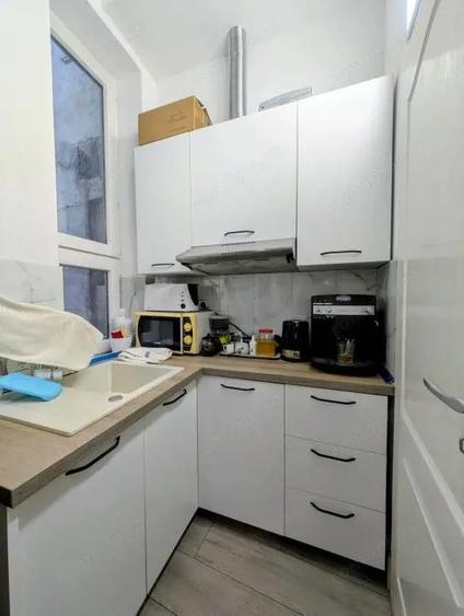 Birou/Cabinet Ultracentral: Locatie de prestigiu si 2 locuri de parcare - 4