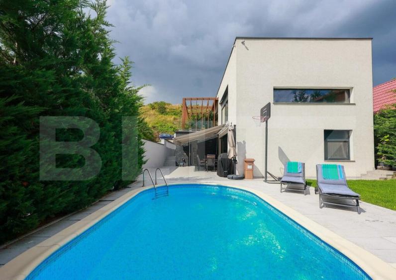 De vanzare Casa cu 4 camere, lux ?i confort la 5 minute de - 31