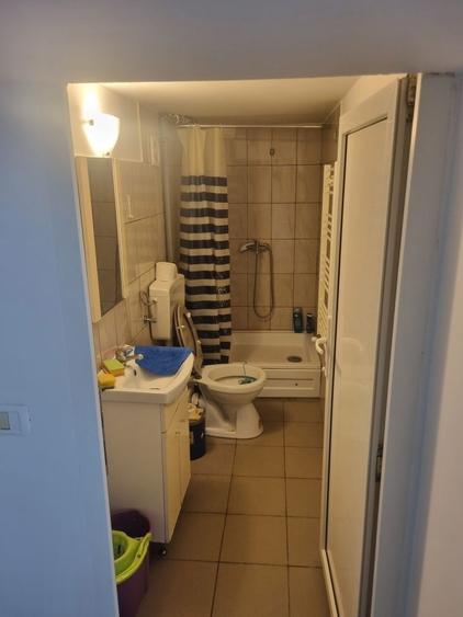 Camera de inchiriat - 6