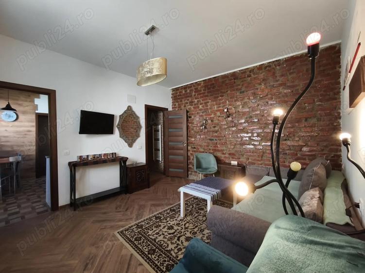 apartament in curte cu 2 proprietari cu loc de parcare - 10