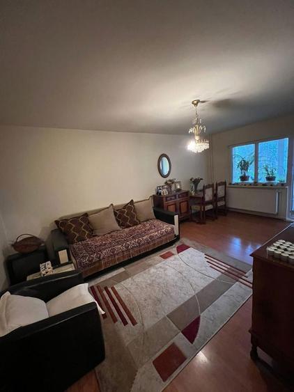 Apartament 3 camere,Decomandat,75 mp,Parter/4,Contructie 1986,Centrala - 6