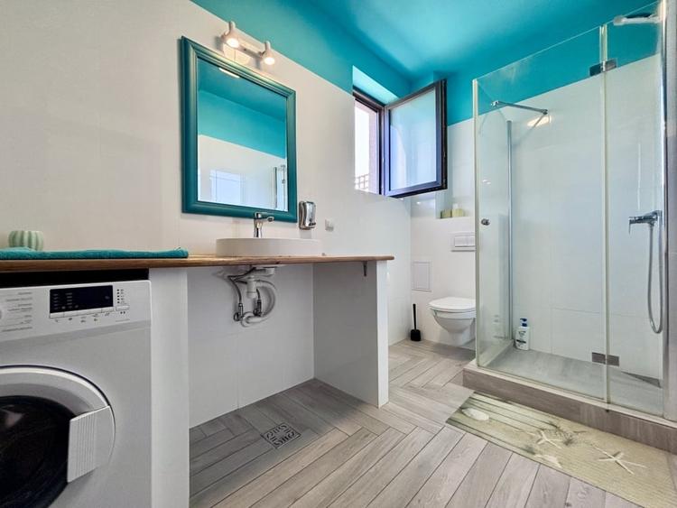 Apartament Primitor, cu Terasa Mare – 5 Minute pana la Plaja - 3