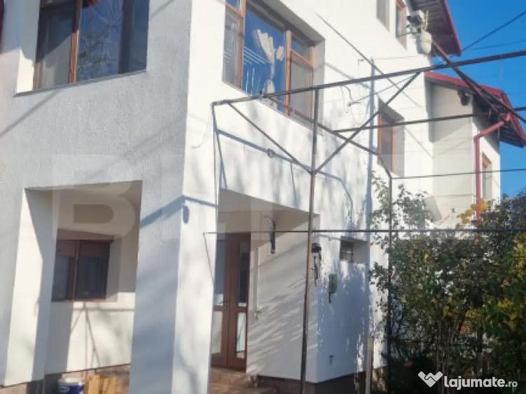 Casa-VILA deosebita ,mobilata plus toate facilitatile - 1