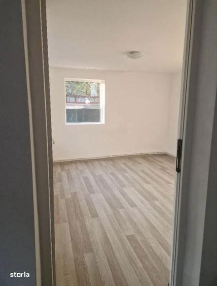 Casa la curte zona prelungirea de inchiriat doua apartamente - 2