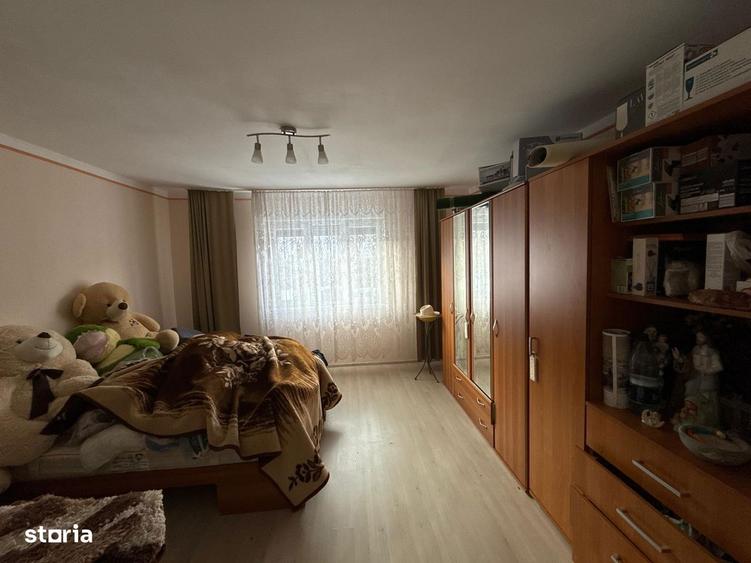 Vand Casa in Tarnava strada principala - 1