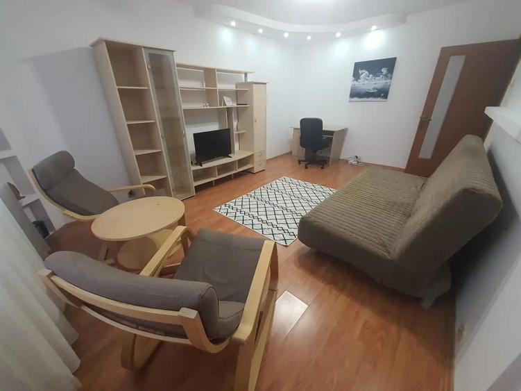 Apartament cu 2 camere decomandat în Lujerului