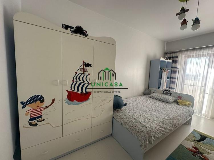 Apartament 4 camere - tip Penthouse - Zona 1 Mai - 22