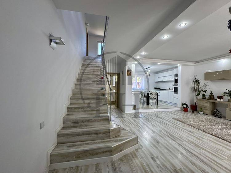 Casa / Vila de vanzare Lumina, Constanta - 8