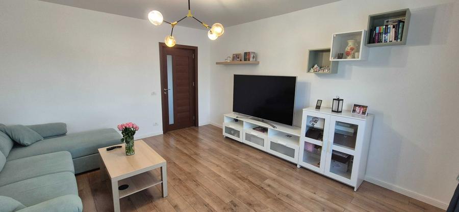 Apartament 3 camere renovat, mobilat si utilat - 1