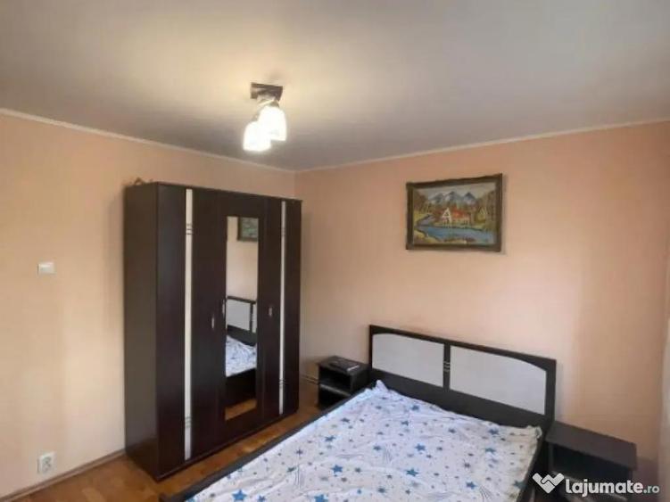 Apartament de vanzare, cu 3 camere decomandat, 68 mp, parter - 1