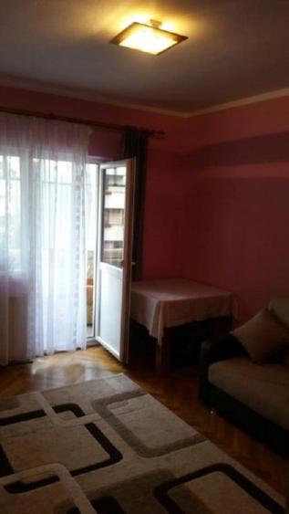 Apartament o camera zona Garii - 2